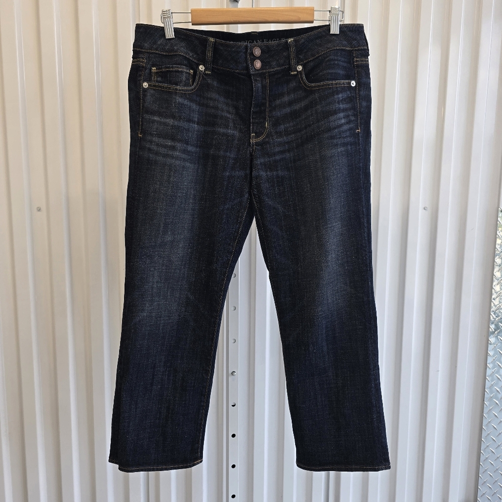 American Eagle Outfitters Women's Artist Crop Denim Jean 14 Reg Dark Denim EUC